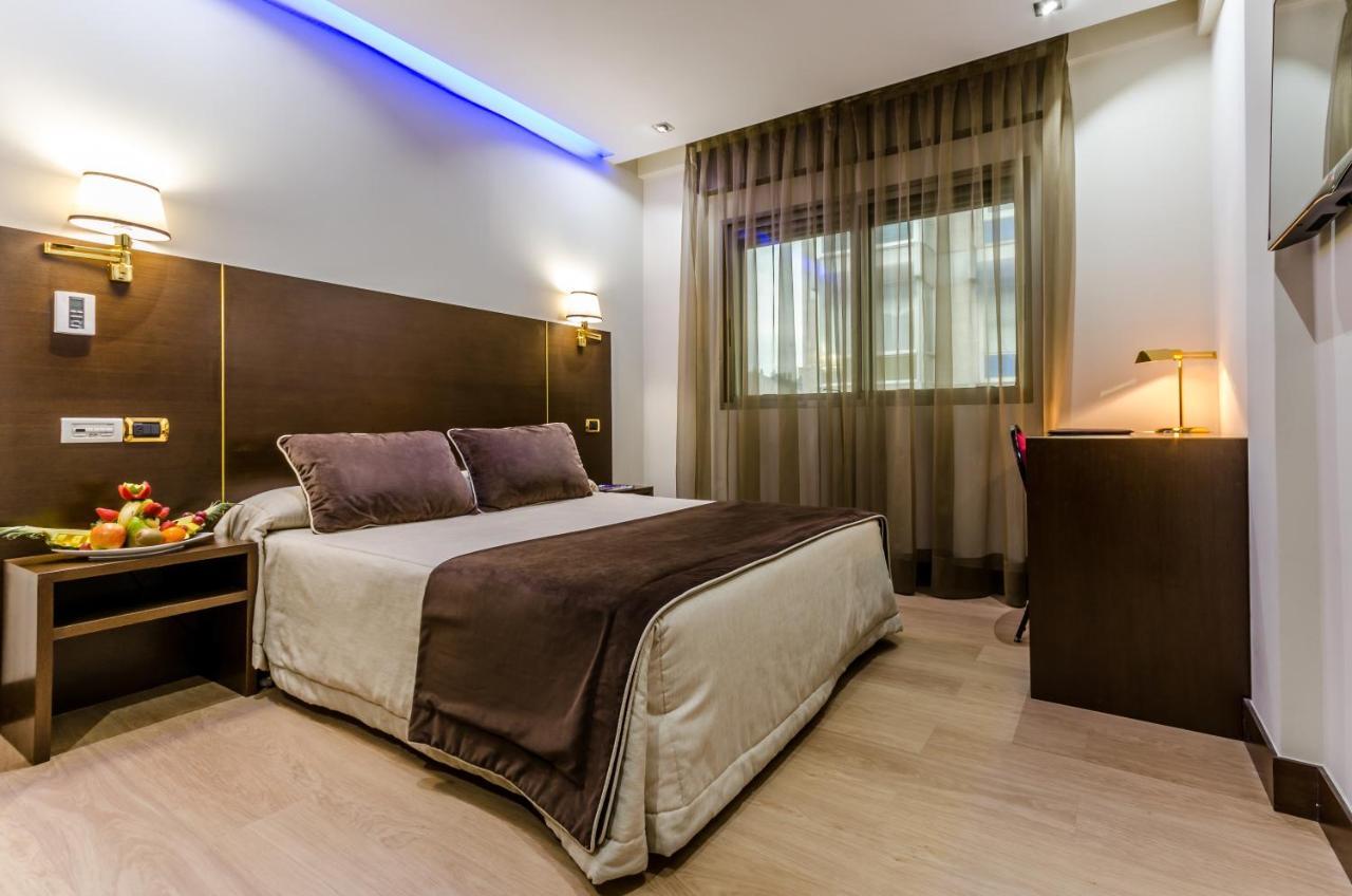 Hotel Princess Ourense Rum bild