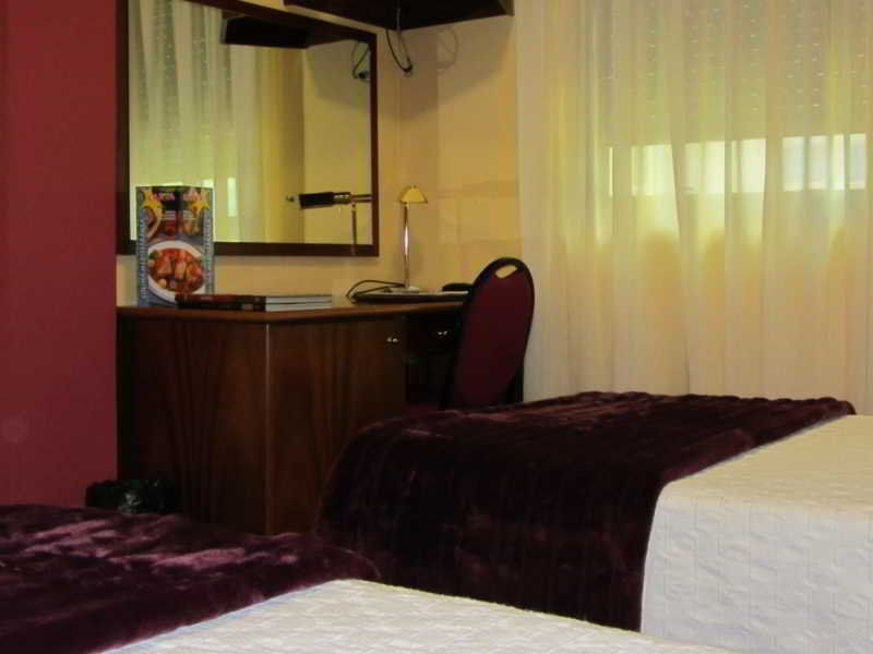 Hotel Princess Ourense Exteriör bild