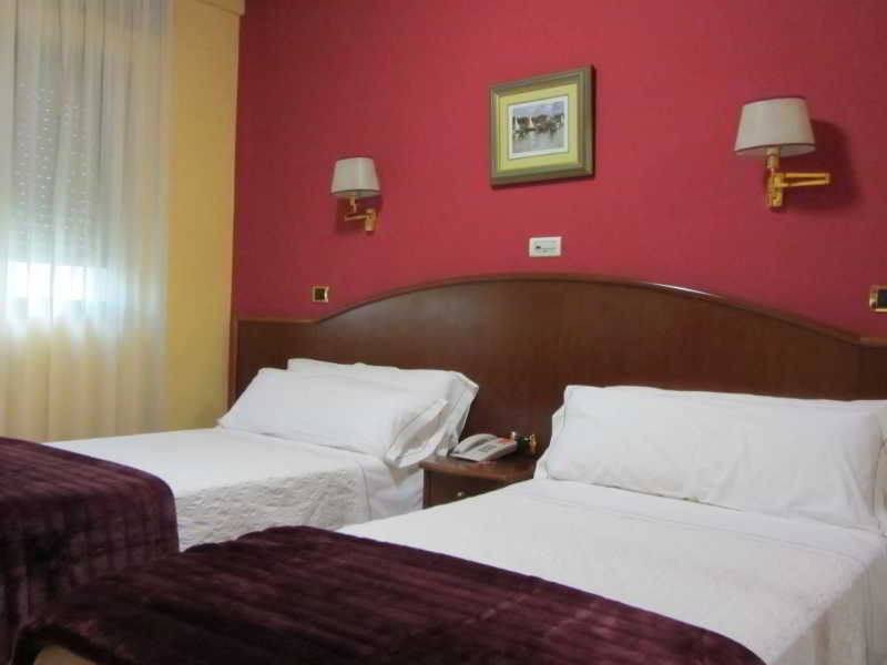 Hotel Princess Ourense Exteriör bild